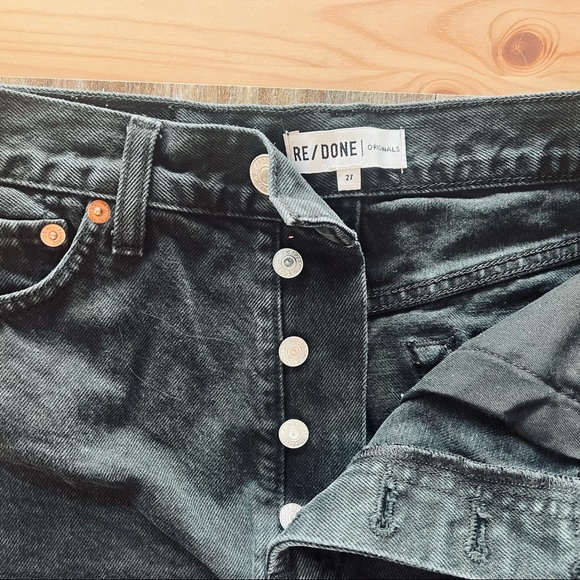 RE/DONE 70s Ripped High Rise Black Cutoff  Denim Shorts - Picture 6 of 6